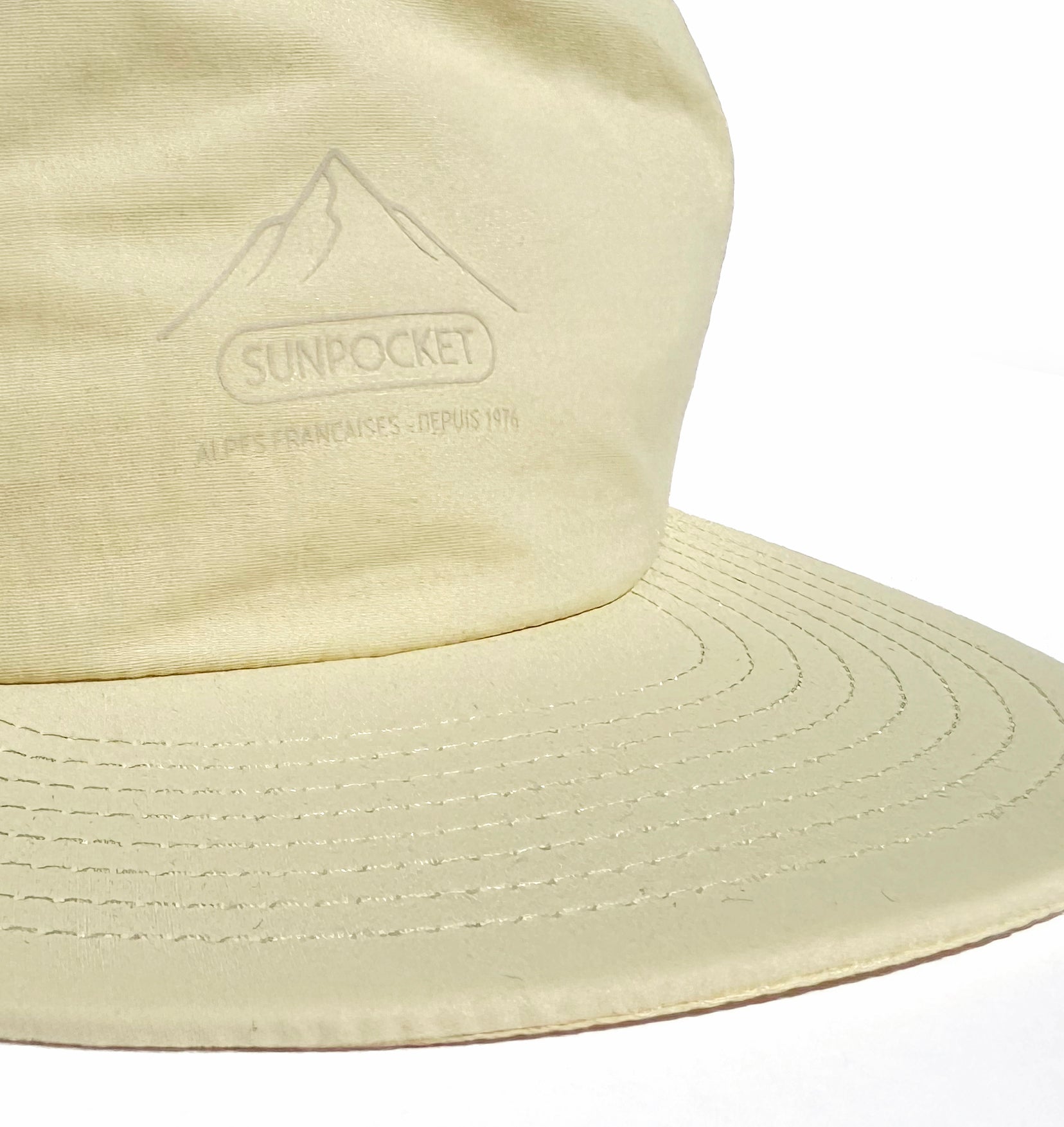 SUNPOCKET SUN-REFLECTING MOUNTAIN CAP